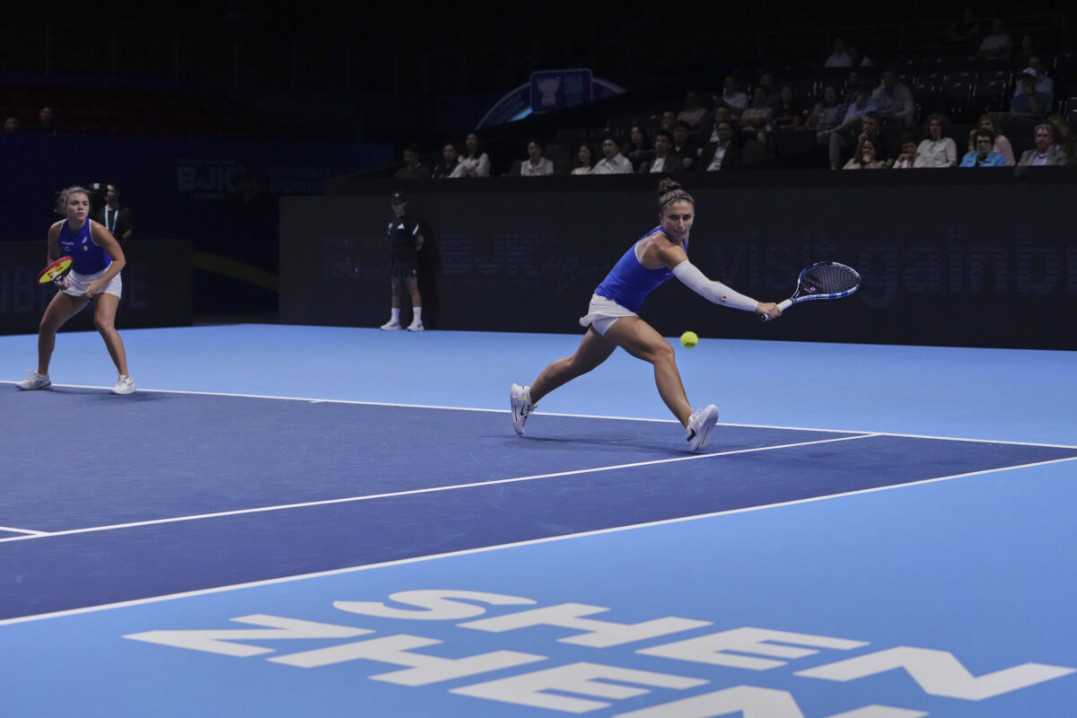 WTA Finals: Errani-Paolini defeated by Hsieh-Ostapenko