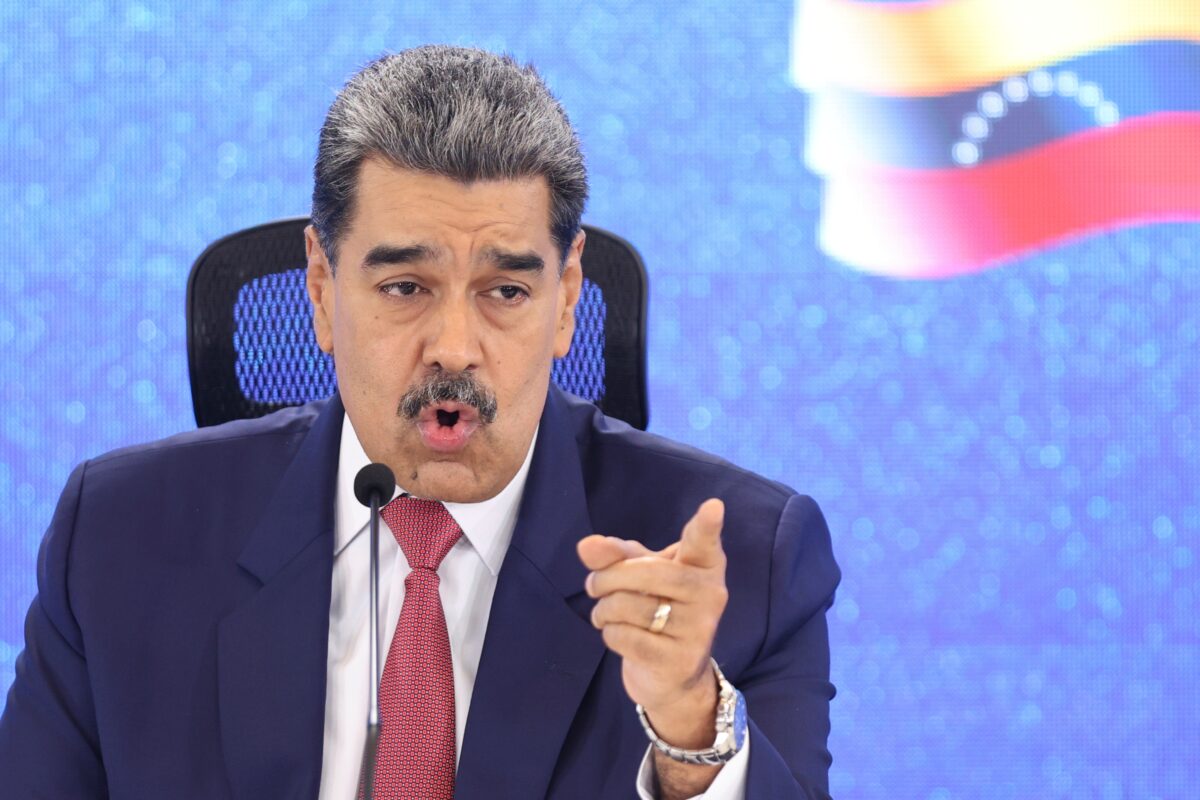 Venezuela, Maduro: ‘Nothing and no one will take away our democracy’