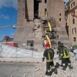 Rome, double collapse of the Torre dei Conti at the Imperial Forums: worker still trapped under rubble