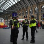 United Kingdom, police: ‘Train attacker may be involved in three other stabbings’