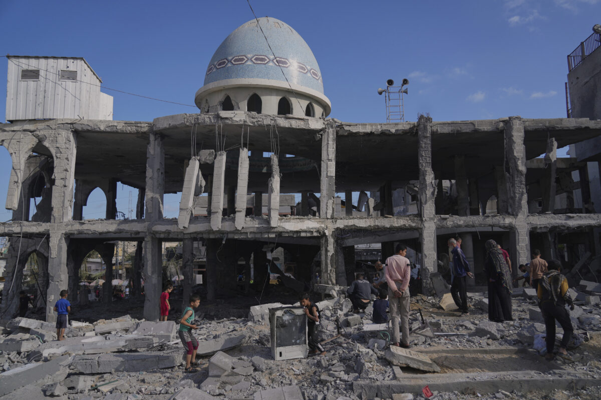 Middle East, settlers raid Al-Aqsa mosque compound Middle East, settlers raid Al-Aqsa mosque compound