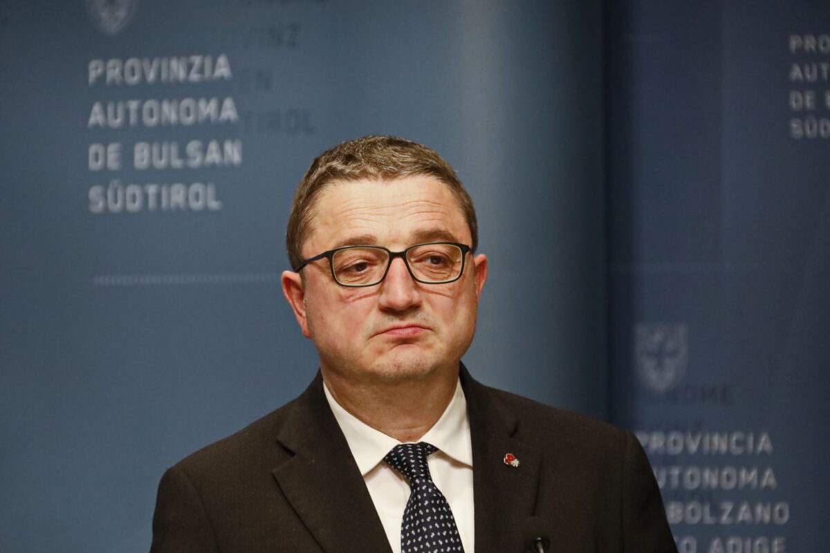 Trentino, Fugatti investigated for killing bear M90 Trentino, Fugatti investigated for killing bear M90