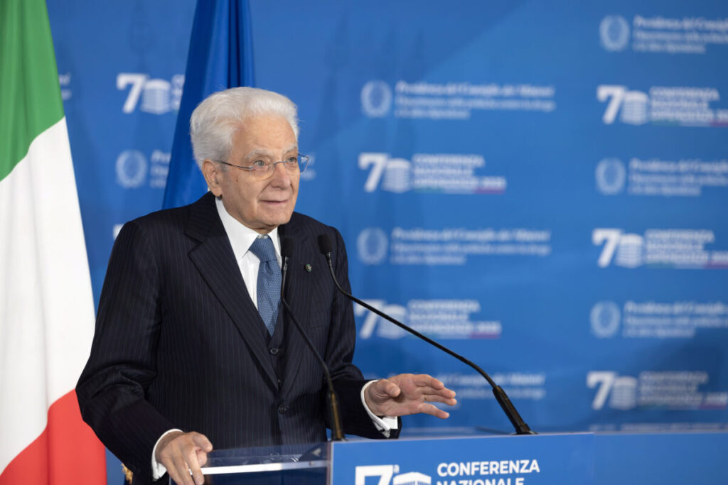 Gaza, Mattarella ad Abu Mazen: “Grande amicizia lega Palestina e Italia”