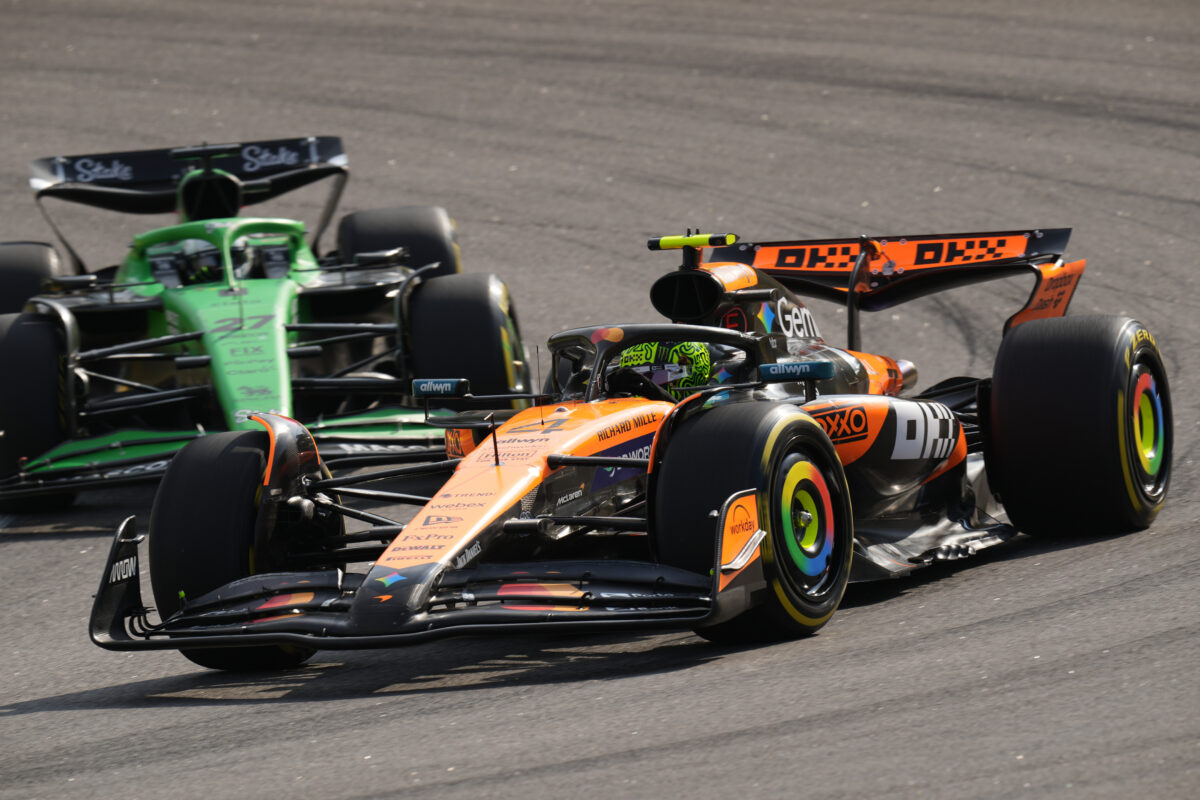 F1: Brazilian Grand Prix, Norris wins sprint and extends lead in World Championship, Piastri out F1: Brazilian Grand Prix, Norris wins sprint and extends lead in World Championship, Piastri out