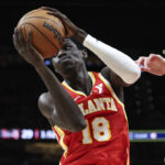 NBA: Lakers fall in Atlanta, Bulls stopped by Cavaliers