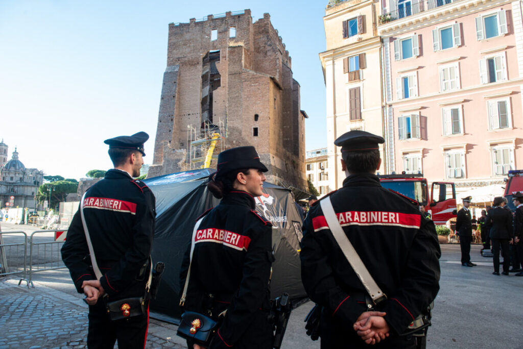 Ostia: 12 arrests for drug dealing, cocaine and crack seized