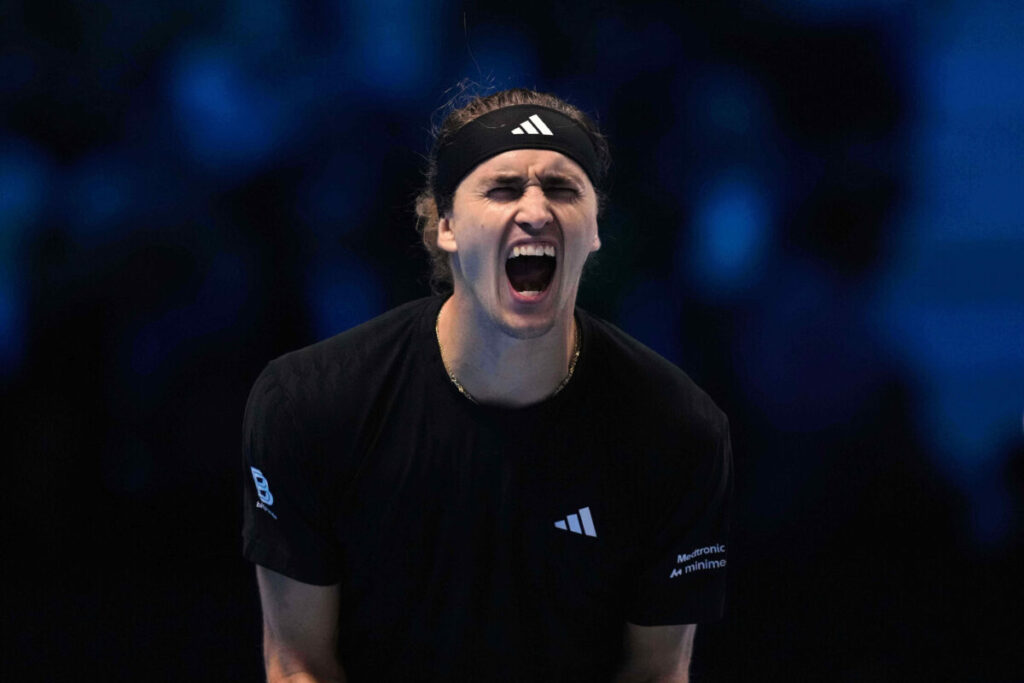 ATP Finals: Zverev defeats Shelton in his debut