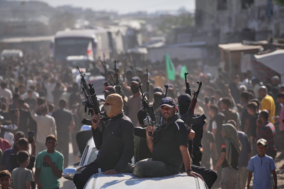 Gaza, Israeli official: “No agreement on exile for Hamas militants” Gaza, Israeli official: “No agreement on exile for Hamas militants”