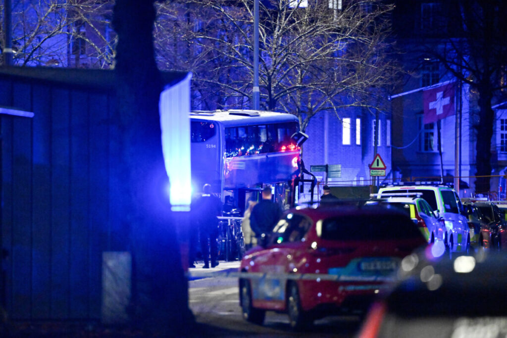 Sweden: police report three dead in bus accident in Stockholm