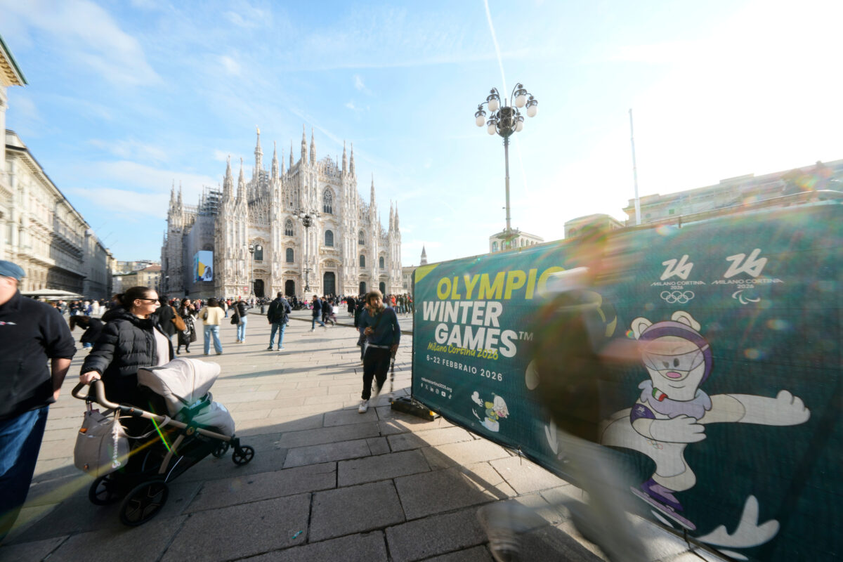 Milan-Cortina: Olympic Flame travels 12,000 km, including Scampia and Amatrice Milan-Cortina: Olympic Flame travels 12,000 km, including Scampia and Amatrice