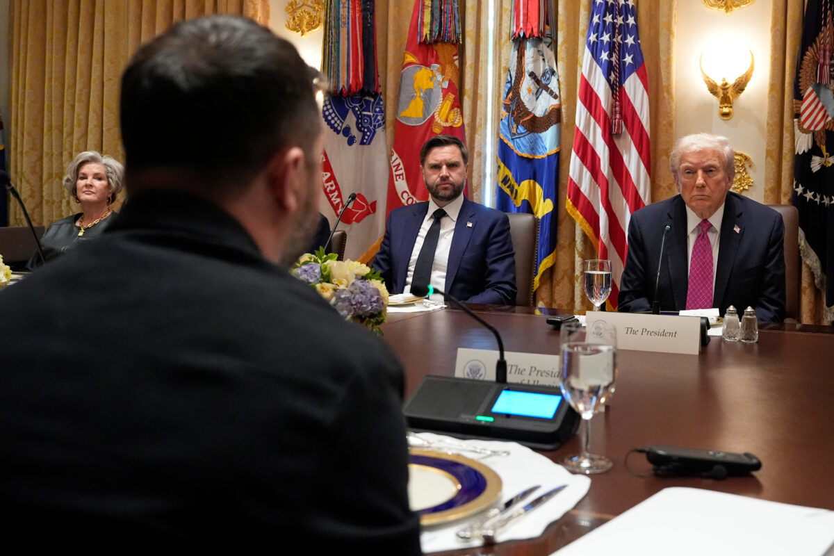 Ukraine, Zelensky: “Spoke with Vance, collaborating for a dignified peace process”