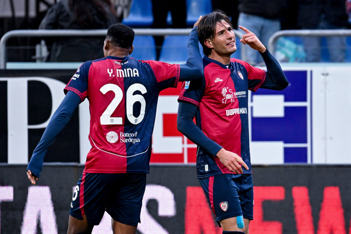 Football: Serie A, Cagliari-Genoa 3-3, Martin saves De Rossi