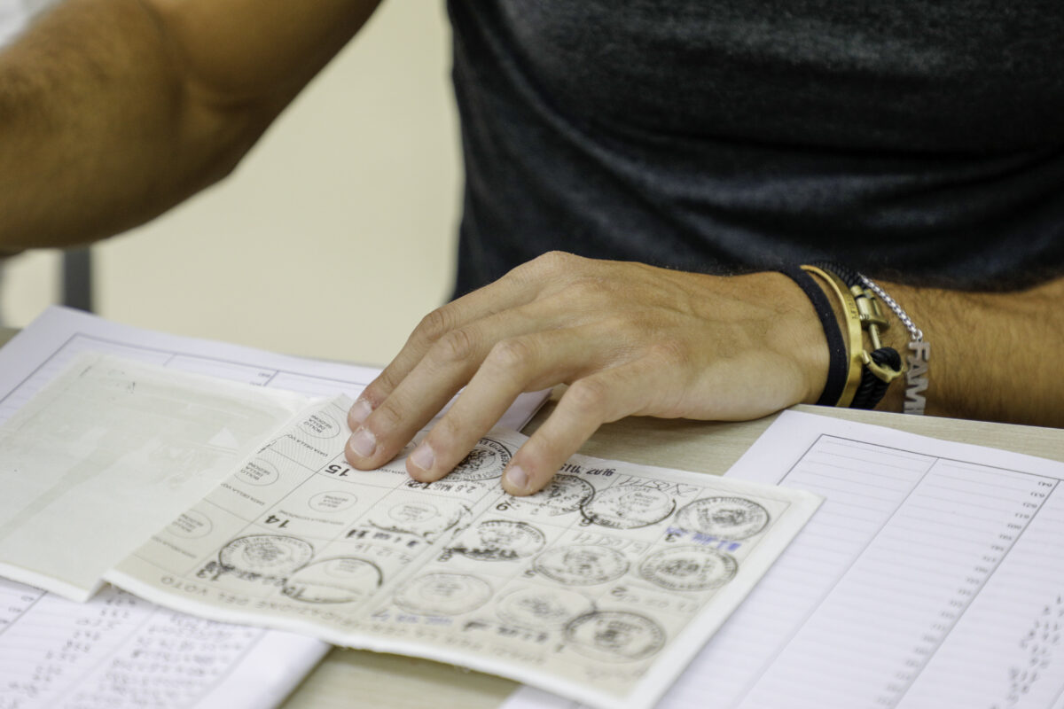 Regional elections: polls open in Veneto, Campania, and Puglia Regional elections: polls open in Veneto, Campania, and Puglia