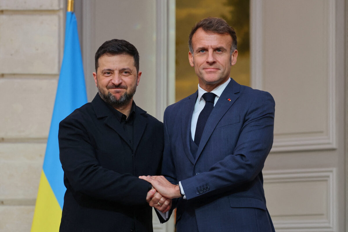 Ukraine: Zelensky speaks with Macron, hoping for reliable peace and security for Europe