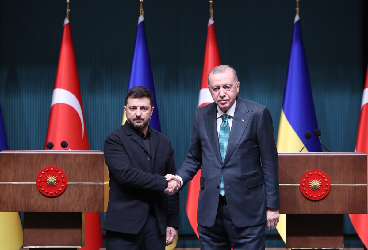 Ukraine, Erdogan: ‘I will speak with Putin tomorrow, we will do everything possible to achieve peace’