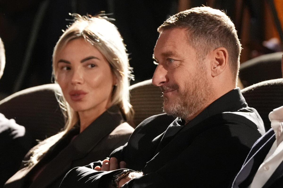 Rome: Francesco Totti and Noemi Bocchi investigated for child abandonment, prosecutor requests dismissal Rome: Francesco Totti and Noemi Bocchi investigated for child abandonment, prosecutor requests dismissal