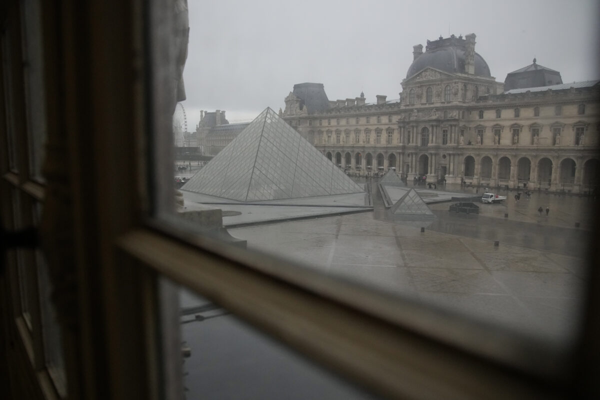 France: Louvre theft, fourth gang member arrested along with three other suspects