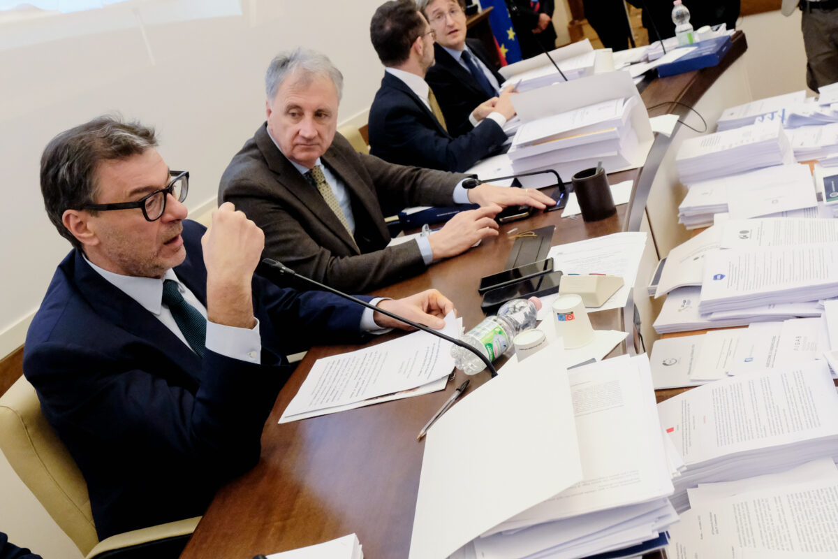 Budget: meeting between government, banks, insurance companies and businesses at Chigi