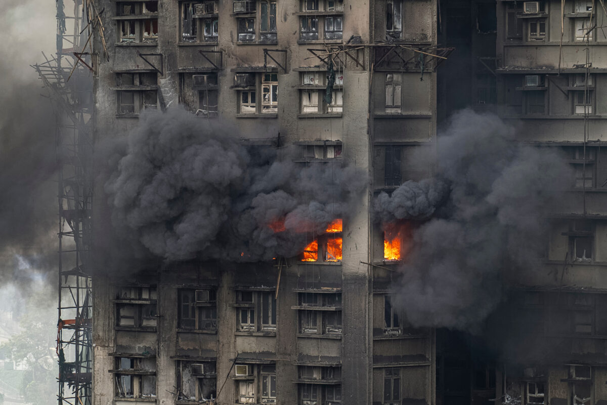 Hong Kong, skyscraper fire: death toll rises to 65
