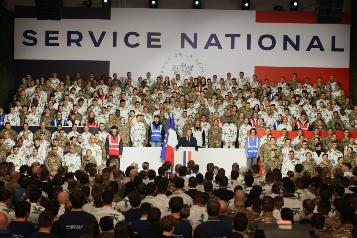 France, Macron: ‘Voluntary military service from summer 2026’ France, Macron: ‘Voluntary military service from summer 2026’