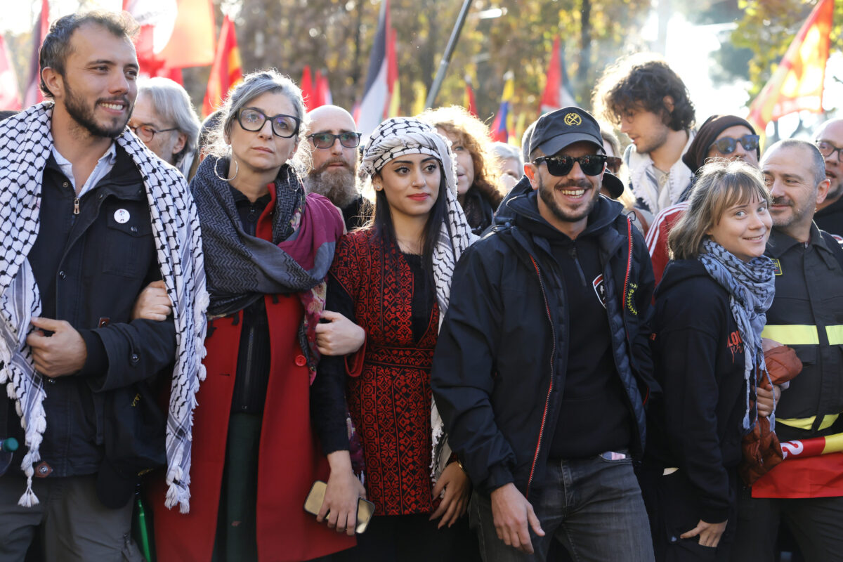 Publishing, Albanese: ‘No slip-up, I condemn violence and the attack on La Stampa’