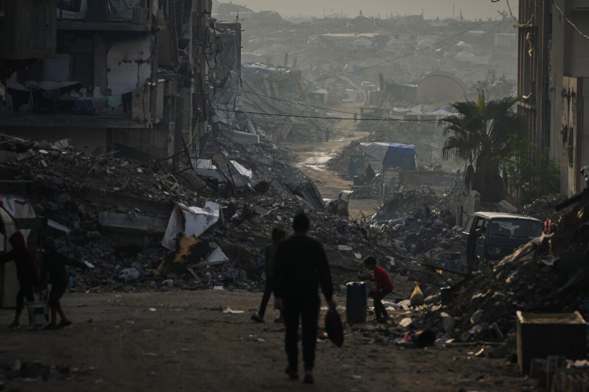 Middle East: Gaza authorities report 356 casualties since truce came into effect