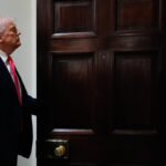 US: Trump administration suspends immigration applications from 19 countries