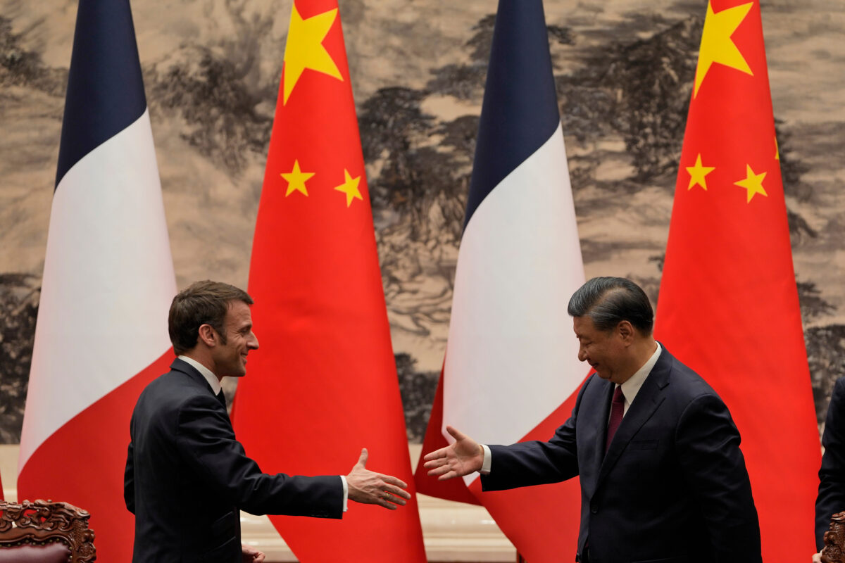Ukraine, Macron meets Xi in Beijing: pressure for ceasefire Ukraine, Macron meets Xi in Beijing: pressure for ceasefire