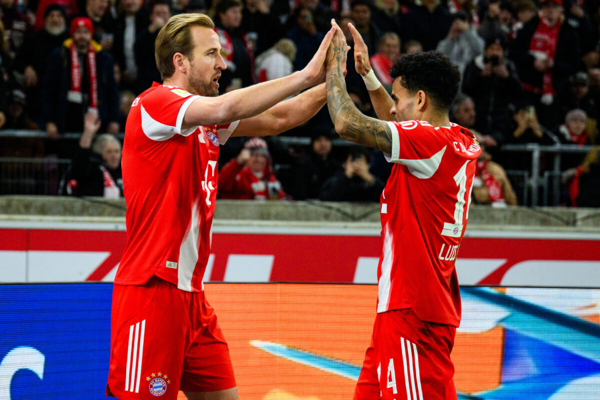 Bundesliga, Bayern thrash Stuttgart; Leverkusen falls
