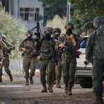 Middle East: media reports 100 Palestinians arrested in IDF raid in the West Bank