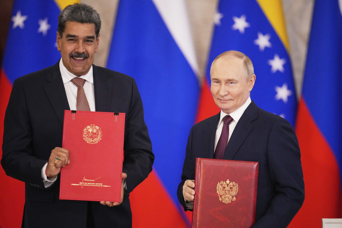 Venezuela, Putin speaks to Maduro: ‘Solidarity and support for the government’ Venezuela, Putin speaks to Maduro: ‘Solidarity and support for the government’