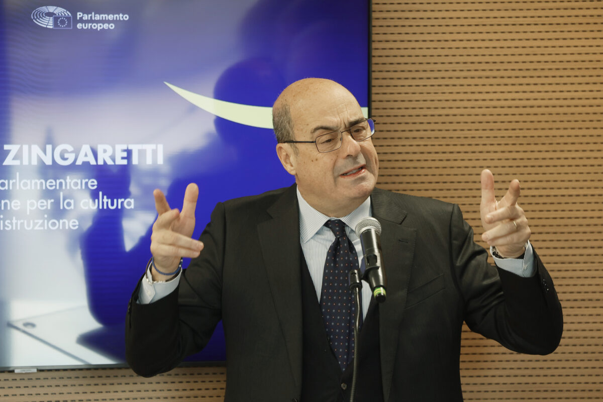 EU, Zingaretti: ‘Reject request to revoke Moretti and Gualmini’s immunity’ EU, Zingaretti: ‘Reject request to revoke Moretti and Gualmini’s immunity’