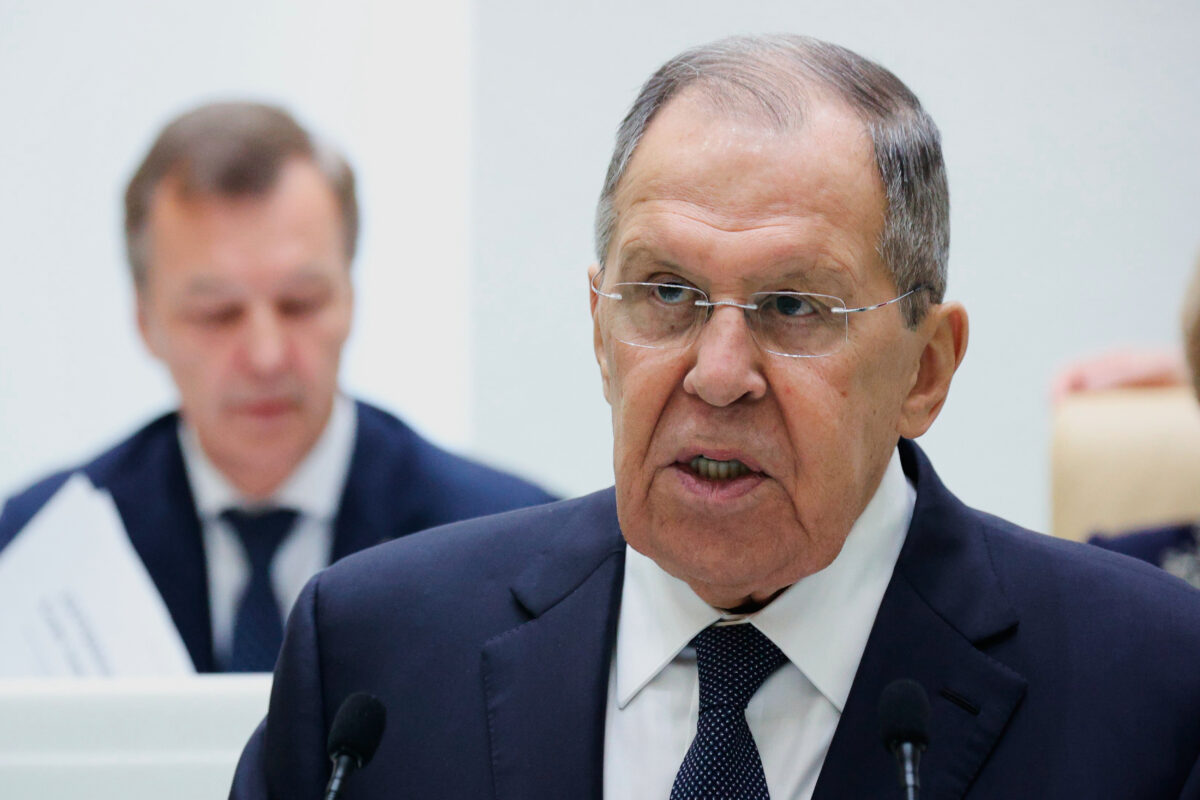 Ukraine: Lavrov says European peacekeepers would be legitimate targets Ukraine: Lavrov says European peacekeepers would be legitimate targets
