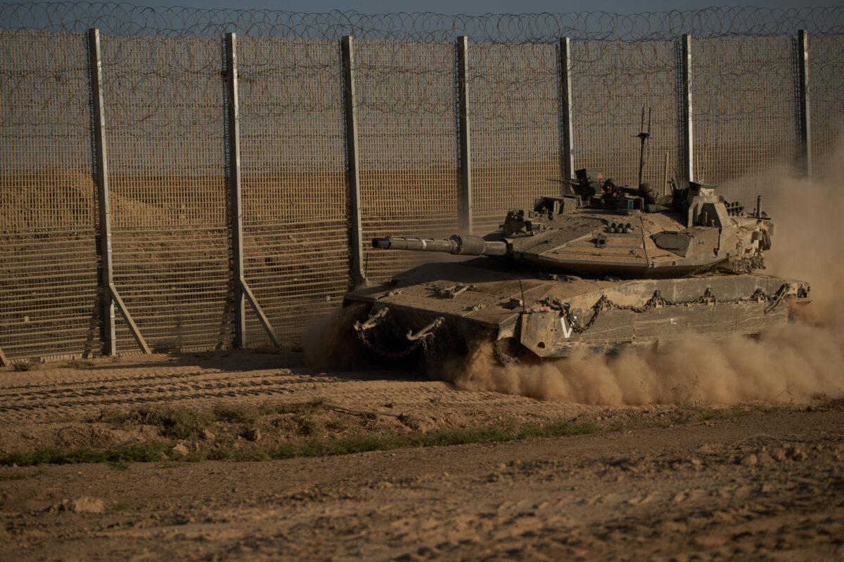 WSJ: US seeking 10,000 troops for multinational Gaza force WSJ: US seeking 10,000 troops for multinational Gaza force