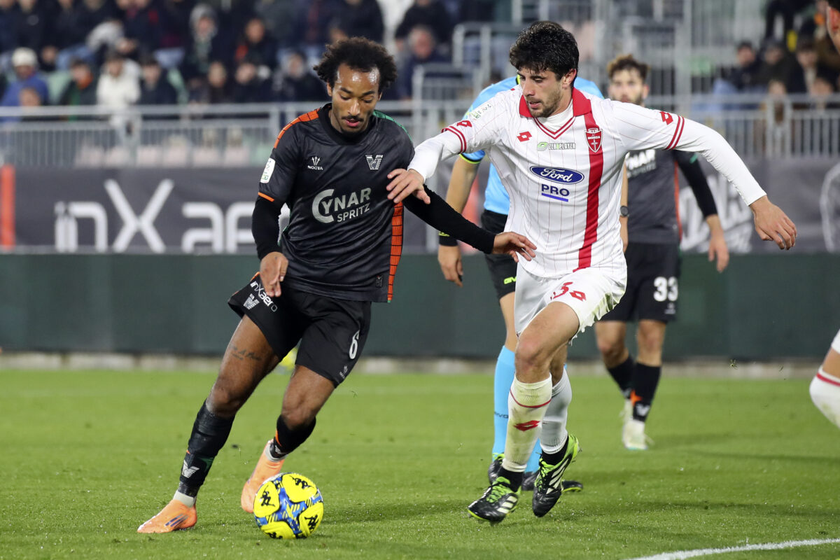 Serie B: Venezia beat Monza, Empoli fall Serie B: Venezia beat Monza, Empoli fall