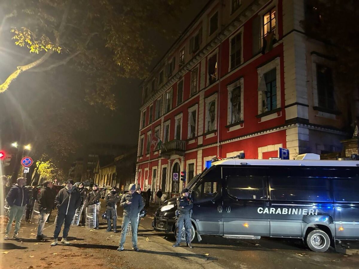Turin: searches at the Askatasuna centre after attack on La Stampa editorial office Turin: searches at the Askatasuna centre after attack on La Stampa editorial office