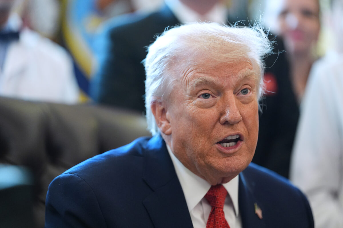 USA: Brown University shooting, Trump suspends green card lottery programme