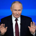 Russia, Putin admits: “I am in love”