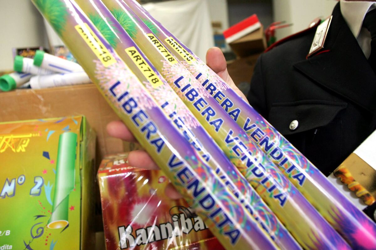 Naples: 2.5 tonnes of illegal fireworks seized, 2 arrests