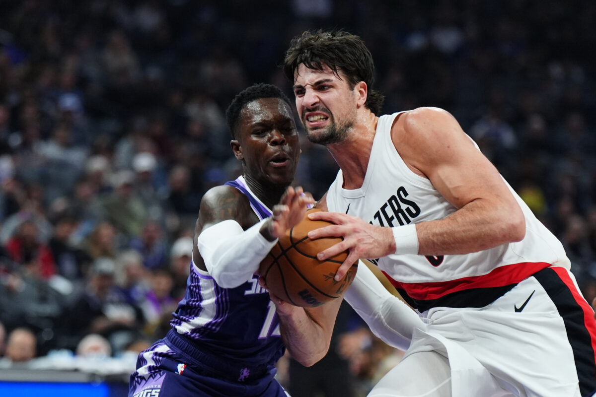NBA: Sacramento beats Houston, San Antonio wins
