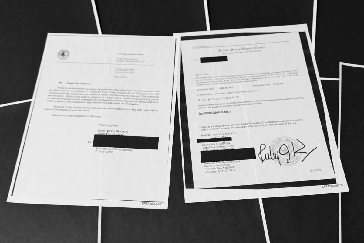 US: Department of Justice publishes thousands of new documents on Epstein