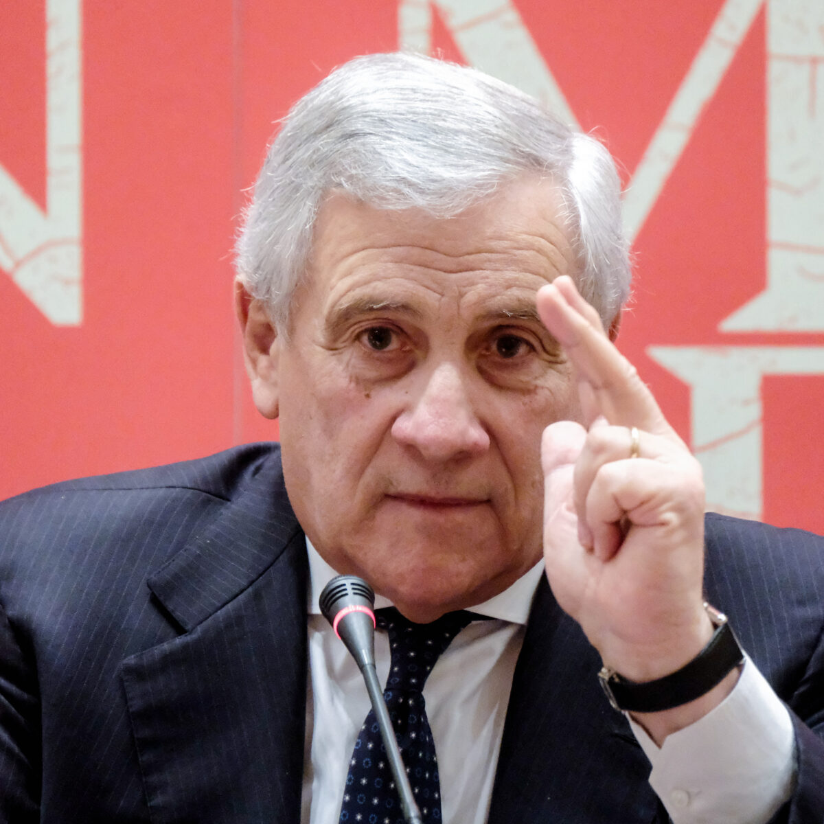 Budget: Tajani, help the middle and businesses without forgetting those in difficulty