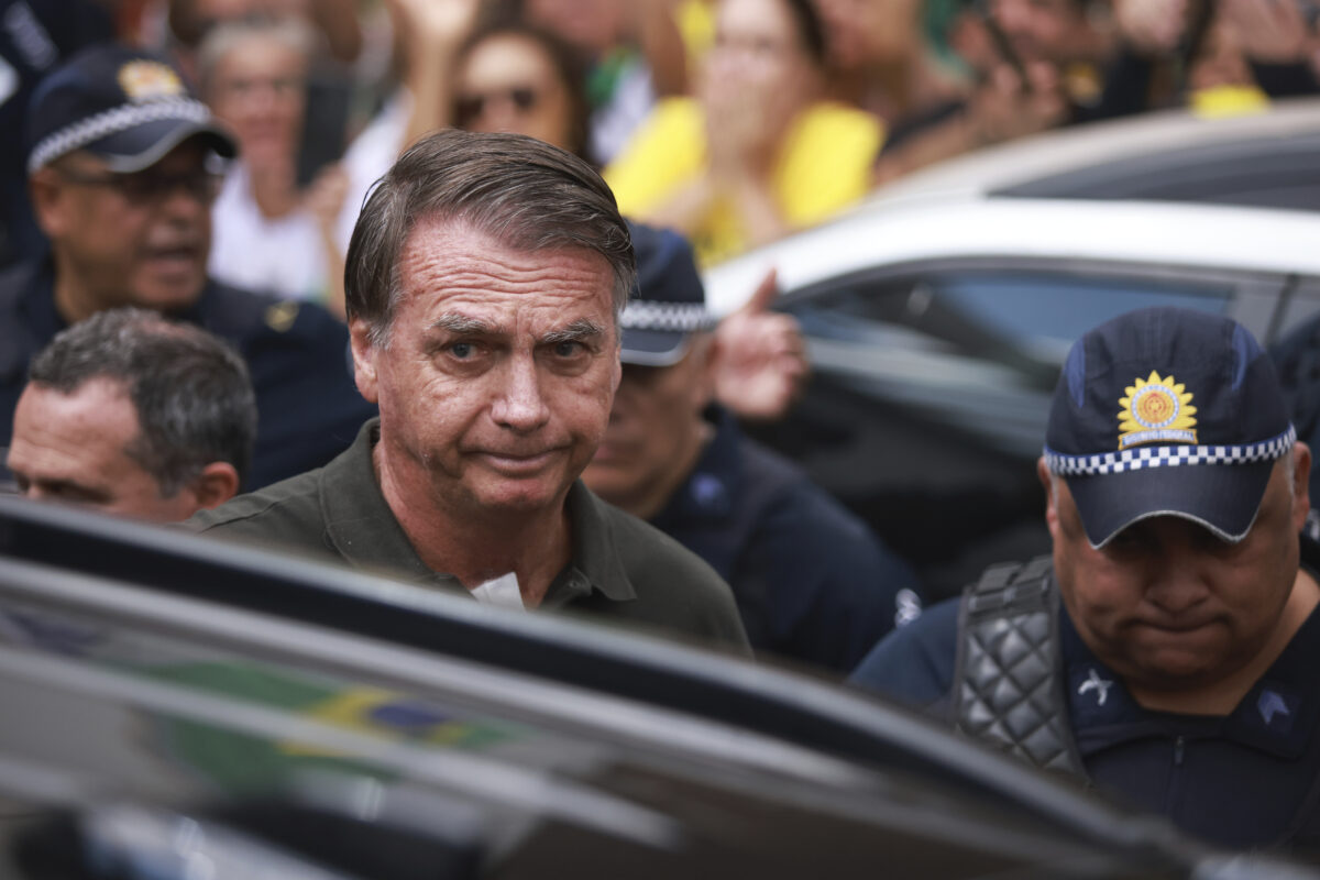 Brazil: Bolsonaro’s surgery completed