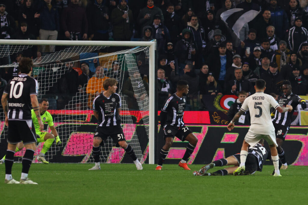 Serie A, Udinese-Lazio 1-1