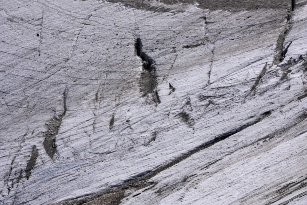 Mountains, Roman freerider dies after being caught in an avalanche on the Marmolada