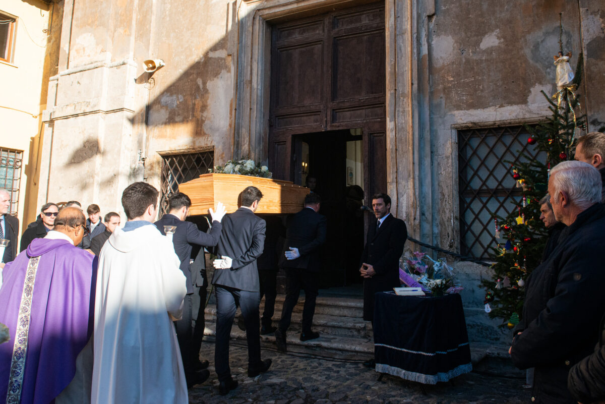 Funeral held for Maria Sole Agnelli, attended by John and Ginevra Elkann