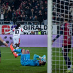 Football: Serie A, Cagliari-Milan 0-1, Rossoneri alone at the top