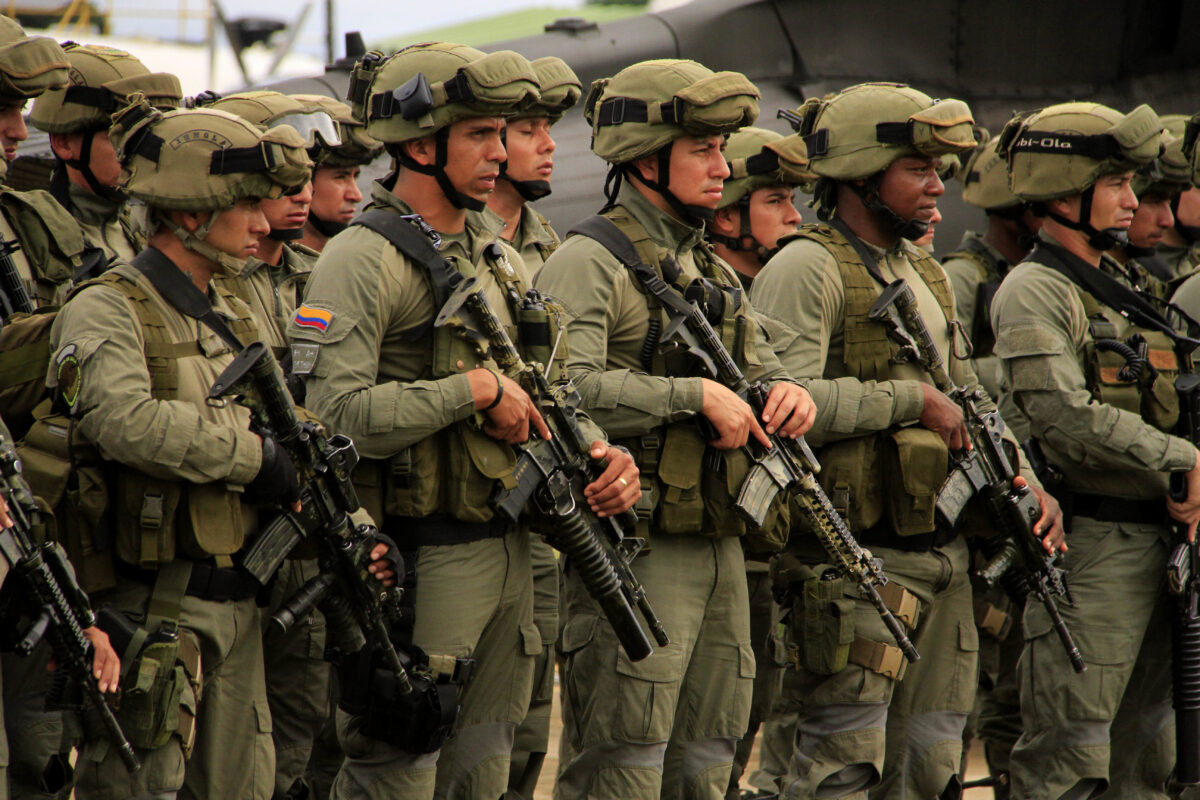 Venezuela, Colombia deploys troops at the border