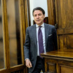 Venezuela, Conte: “Meloni shows total subservience to the US”