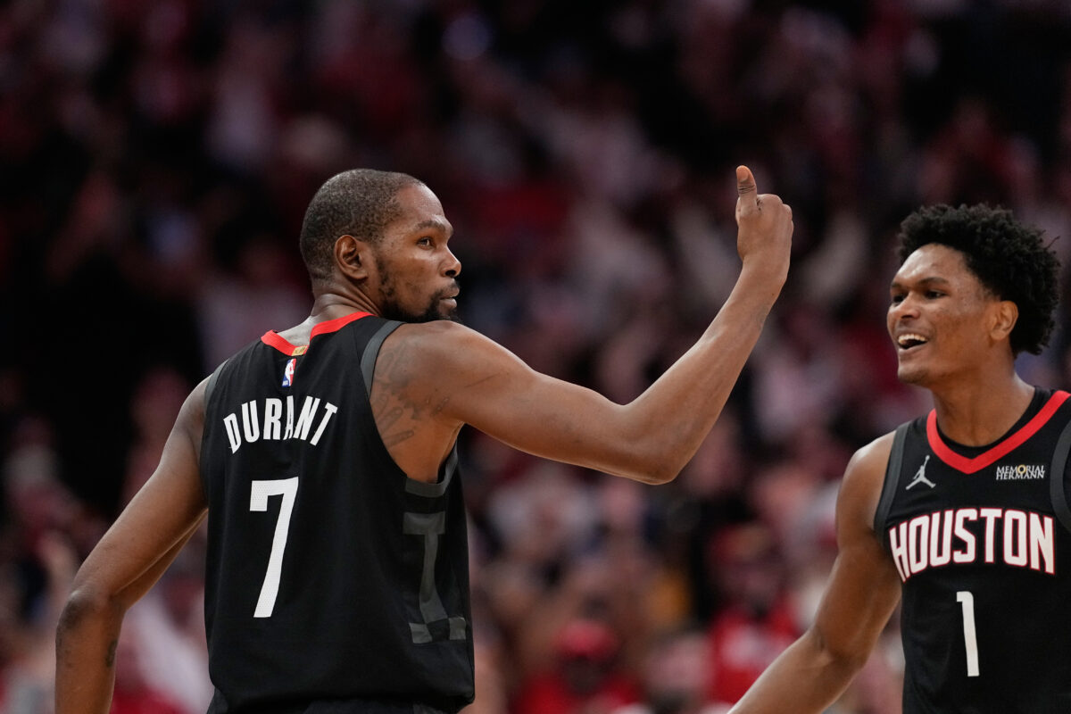 NBA: Kevin Durant leads the Rockets to victory over the Suns, Thunder crushed at home